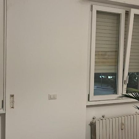 Apartamento Shining House In Milán Exterior foto